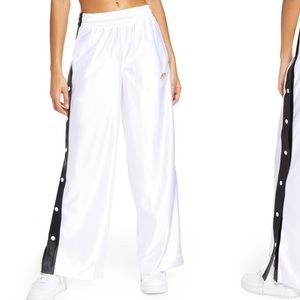 NIKE Sportswear Glam Dunk Snap Wide Leg Track Pant